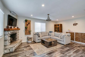Cozy Big Bear Cabin with Hot Tub & Outdoor Kitchen Big Bear Lake